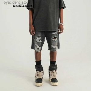 Męskie szorty Czarne surowe krawędź Rapowane dżinsowe spodenki Vintage Black Jorts Y2K Denim Shorts Męskie szwy Jorts Hip Hop L240320