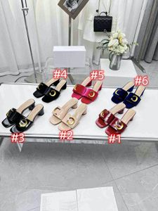 Designer Luxury Slipper Sandals Classical Middle Heel Women Shoe Fashion Mules Slippers Sandal Velvet Slide Casual Shoes Flip Flops With Original Bucket Size 35-41