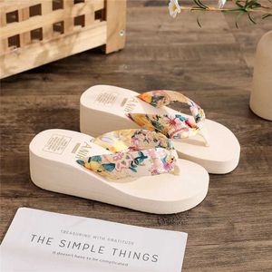 Slippers 2023 Fashion Womens Flip Summer Beach Platform Slide Leisure External Wall Wedge Sandals Shoes01O24R H240322