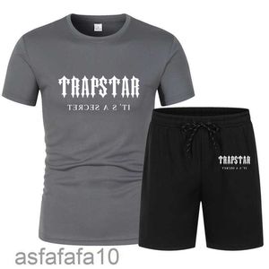 Sommer Neue Trainingsanzug Männer Casual Sport Set Trapstar Druck Kurzarm Shorts Sets Mens Fashion 2 Stück Sport UJUR