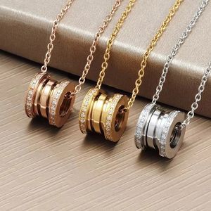 Colar de diamante Designer de jóias femininas Colar de aço inoxidável estilo minimalista moda colar simples colar de pendente jóias da moda