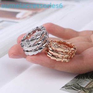 2024 Jewelry Designer Brand Band Rings Non Fading Head and Tail Snake Bone Ring