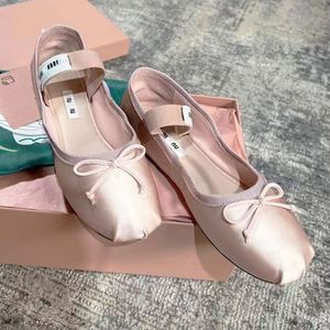 Luxury Paris Ballet Fashion Designer Professional Dance Shoes 2023 Satin Ballerinas Mm Platform Bowknot Grunt Mouth Single Shoe Flat Sandals