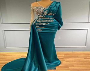 Long Sleeve Prom Evening Dresses Formal Occasion Wear Gold Appliques Beads Hunter Sheer Neck Arabic Robe de soriee BC104175403014