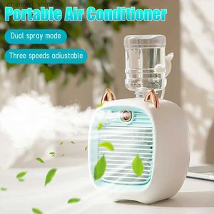 Elektriska fläktar Portable Air Conditioner USB Mini Air Cooler Fan Water Cooling Fan med 3-växlad 2-läge Sprayfuktare Purifier Lämplig för hushållsarsy240320