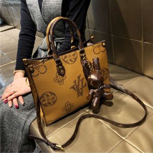 Promotion Brand Designer 50 % Rabatt Damenhandtaschen Handheld Leder Schultertasche Große Tasche