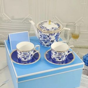 Tazze Piattini Fiore di loto blu europeo Teiera Tazza da caffè e set di piatti Set di posate in porcellana di osso Confezione regalo pomeridiana
