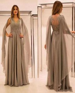 Elegant långa arabiska arabiska aftonklänningar Cape ärmar Nya 2022 Chiffon Lace -applikationer Sexig illusion Back Prom Party klänningar Kvinnor Formell 3400955