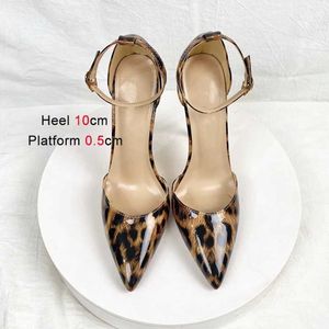 Kleidschuhe 12 cm Leopardenmuster Mode Sandalen Sommer Neue spitze High Heels Alltag Büro Schnalle Riemen Frauen Europäische und amerikanische H240325K9KN