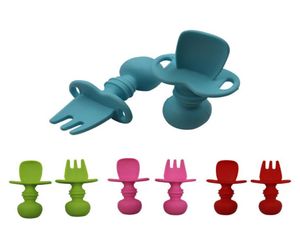 Stoviglie per bambini Cucchiaio forchetta per bambini Set 2 pezzi Cucchiaio per alimentazione in silicone Posate per bambini Cartone animato Manico corto Massaggiagengive ZYY7255234320