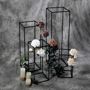 Vazolar 4 Mat Siyah Düğün Çiçek Standı Metal Vazo Sütunu Geometrik Merkez Parçası 16 
