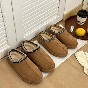 Gorące kobiety Tasman Slippper śnieżne buty Sheepskin Plush Furt Trzymaj ciepłe buty z kartą koszulką wygodną man Casual ciepły pantofel U5 Piękne prezenty 003