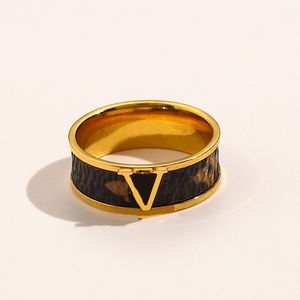 18k Gold Plated Luxury Designer Ring for Women Classic Style Ring Double Letter Designers Rings Leather Ring Wedding Party Gift SMycken Hög kvalitet