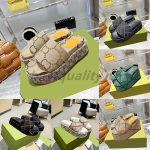 Designer Women Platform Slippers Embroidery Sandals Summer Beach Canvas Slides Rubber Flat Mules Outdoor Party Luxury Thick Bottom Slipper