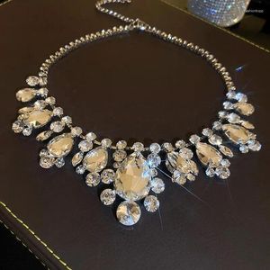 Колье с блестящими стразами и кристаллами для женщин, роскошные вечерние свадебные ожерелья с геометрическим рисунком в виде капель воды, ожерелье с ключицей, ювелирные изделия