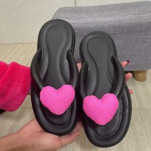 Slippers Womens Thick Sole Flap 2023 Summer New Outdoor Beach Sandals Shower Non slip Soft Slippery ShoesSPQ56KRJ H240322