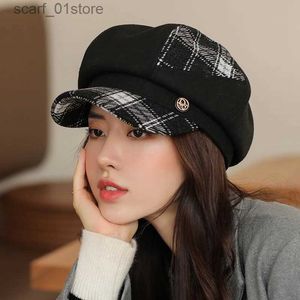 Boll Caps 2021 New Womens Wool Plaid Vintage Spring/Summer Navy Blue CS Flat Top IC BERET UK NYHETER Pojkar åttagonal HATC24319