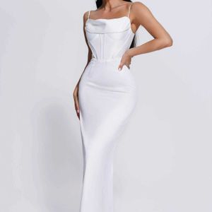 Beishi fabricante de roupas de luxo branco alças finas longo lodo bodycon cetim festa espartilho maxi vestido feminino