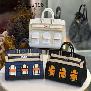 Designer Bag Womens Handbag with Palm Pattern Highend Crocodile Cowhide Stitching Small House Portable Crossbody Platinum