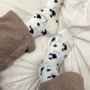 Women Socks 1Pair Sweet Cow Spot Floor Winter Plush Warm Home Sleeping Cartoon Comfortable Furry Tube For Girls P8O2