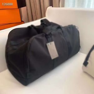 Bolsas de viagem Mulheres ombro Fitness saco de viagem grande capacidade para viagens de negócios Designer Ombro Bagagem saco de curta distância Sacos Lady Handbagb3