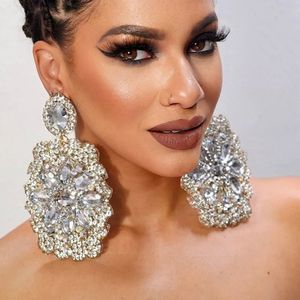 Elegant Jewelry Flower Exaggerated Earrings Hanging Prom for Women 2024 Fashion Show Oversize 240305