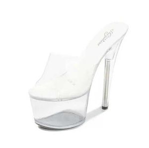 Sapatos de vestido Mulheres Verão Salto Alto 17cm Salto Fino Sandálias Plataforma À Prova D 'Água Chinelos Vermelhos Transparente Cristal Casamento 42 H240321J6X163R2