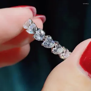 Anelli a cluster Creative a forma di cuore a forma di cuore geometrica Coppia di diamanti Full Diamond Ring for Women Zircon Wedding Party Gift Jewelry