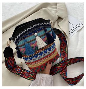 Omuz Çantaları Vintage Kadın Çanta Pubsel Lady Hippie Sling Ladies Çantası İçin Etnik El Dokumalı Crossbody