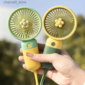 Elektriska fläktar Summer Mini Cooling Air Conditioning Handhållen Liten Fan Dormitory Student Mini Portable Handheld Manual Childrens Fany240320