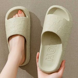 Slippers Couple Summer Beach Slides Women Cartoon Bear Flip Flops Men Thick Sole Indoor Bathroom Anti-Slip Sandals Ladies Shoes011 H240322