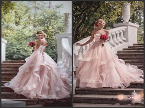 2019リボン付きの新しい赤面ピンクの庭のウェディングドレス