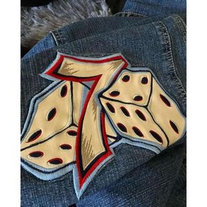 남자 청바지 jnco y2k mens 힙합 크기 7 주사위 그래픽 자수 레트로 블루 헐렁한 허리 가죽 넓은 다리 바지 스트리트웨어 Winter01 620