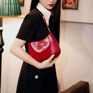 Wholesale Retail Brand Fashion Handbags New Lacquer Leather Red Hobo Middle Age Underarm Bag Triangle Label Single Shoulder Womens