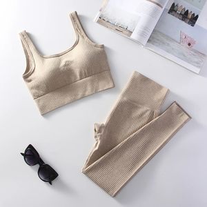 Zestaw treningowy damskiej 2 -częściowe legginsy jogi z wysokim talią z rozciągającymi sportami Bra Gym Activewear Sports Fitness Zestaw 240306