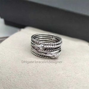 2024 Silverfärg Rotestondesigners Ring Multi-Layer Winding Double Cross Luxury Rings for Women Wedding Zircon Finger Rings Smyckespresent