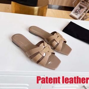 2024 Top Slippers Clogs Flip Flop Designer Sandals Leather Slides Buckle Women Mens Outdoor Arizonas Loafers Casual Shoes 03