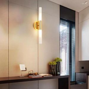 Lampy ścienne Nordic Proste metalowe światło w dół minimalistyczne LED oświetlenie wewnętrzne sypialnia do jadalni lustro lusterka dekoracje 6pa 6pa