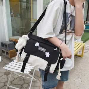 Shoulder Bags Harajuku Women Crossbody Bag Large Capacity Student Tutorial Hit Color Ladies Messenger Pouch Zipper Pocket For Work Sports