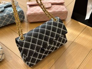 New Fashion Handbag Luxury Designer Bag Original Single Material Cowhide Fabric Classic Single Shoulder Crossbody Bag Metal Chain Bag
