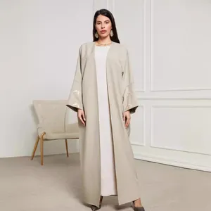 Ethnische Kleidung Damen Muslim Lange Robe 2024 Mode Stickerei Schmetterling Elegante Strickjacke Kleid Lässiger Komfort Fledermausschlaf