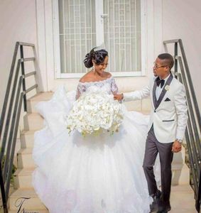Pretty Arrical African Wedding Dresses Ball Clown Off the Axel With SemeVes Lace Organza Reception Dress Bridal Gowns4450165