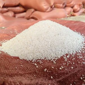 Expanded perlite particles for exterior wall insulation and lightweight concrete, horticultural vitrified microbeads