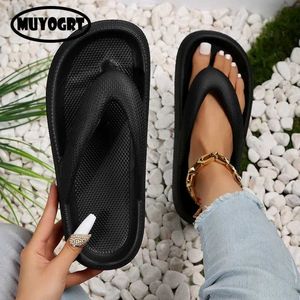 Tofflor tjock plattform flip flops kvinna strand sandaler mjuka vintage antislip par utomhus sommar mode eva män glider h24032507