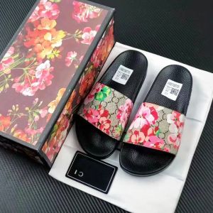 Новые бренды G Slippers Paris Designal Shoes Rubber Sandals Floral Brocade Women