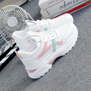 Scarpe scarpe da tennis per donne 2021 Tenis Feminino Air Cushion Sneakers traspiranti Laceup Gym Sport Scarpe Atletiche Atletiche