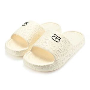 Slippers Summer Men Flip Flops Cartoon Soft Shoes For Woman Cute Bear Indoor Outdoor Wear Thick Beach Slides Sandals H24032502