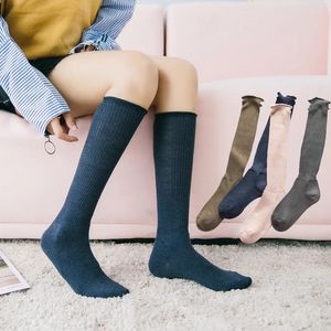 Женские носки Salina, женские короткие трубки и длиной до колена, однотонные модные повседневные спортивные хлопковые носки, однотонные, с завитками