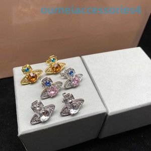 Designer Luxury Brand Jewelry Western Empress DowageRing Stud Saturnns Fashionable Light Creative Earrings for Women