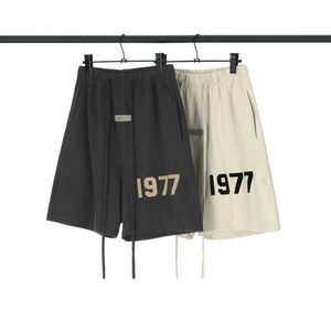 Prawidłowa wersja Trendy Double Thread 1977 Flocked Printed Capris dla mężczyzn i kobiet swobodne szorty sportowe dla par